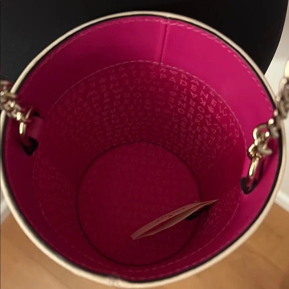 Kate Spade Ice Cream Bag - Picture 6 of 6